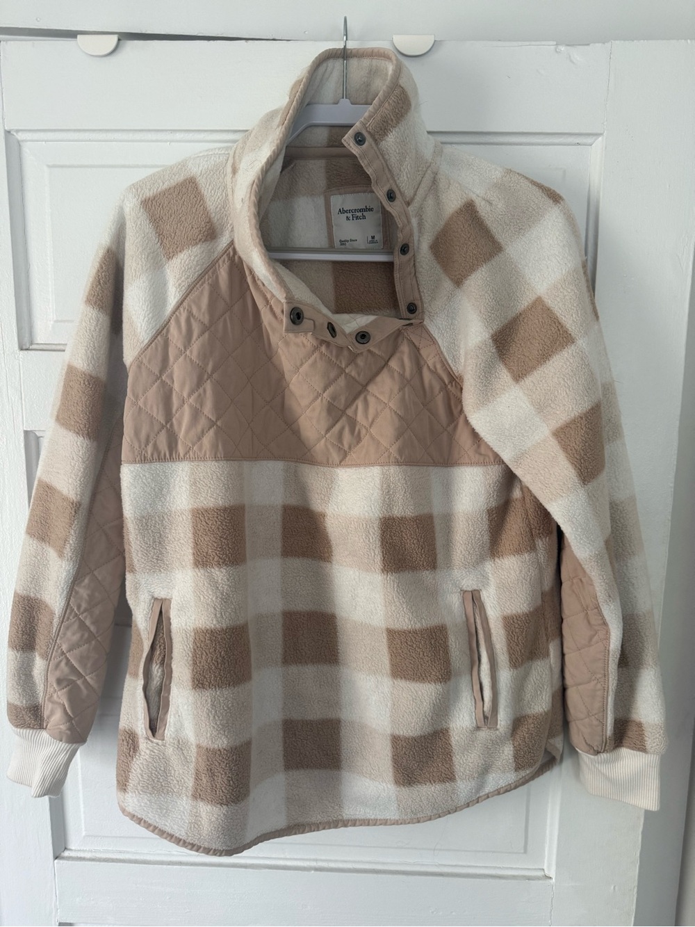 Abercrombie & Fitch Quilted Snap Pullover - Cream & Tan Check